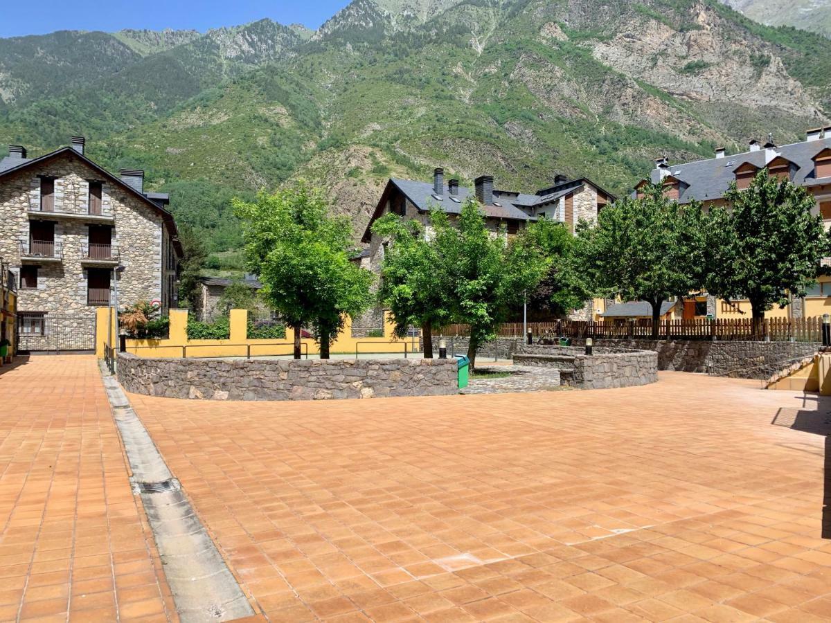 Апартаменты Bpirineos-Blest Бенаске Экстерьер фото